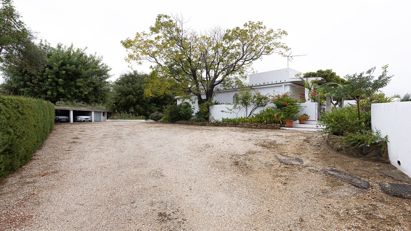 3 soveværelse Finca/Landehus til salg i San Pablo de Buceite med swimmingpool garage - € 650.000 (Ref: 8595318)