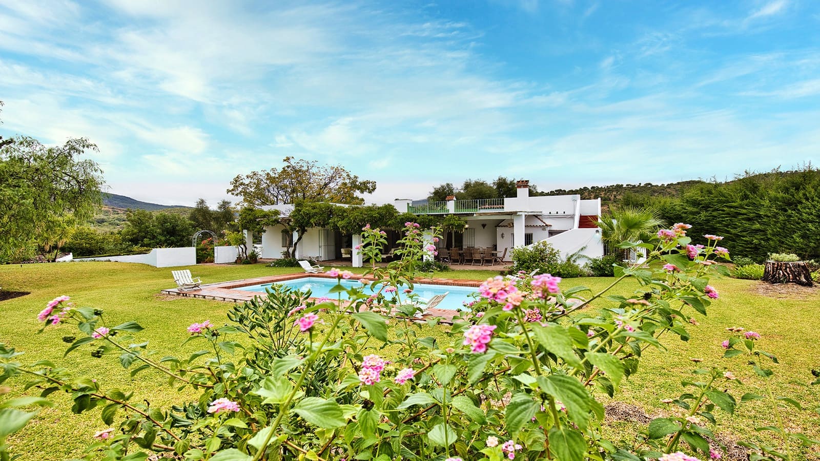 3 soverom Finca/Herregård til salgs i San Pablo de Buceite med svømmebasseng garasje - € 650 000 (Ref: 8595318)