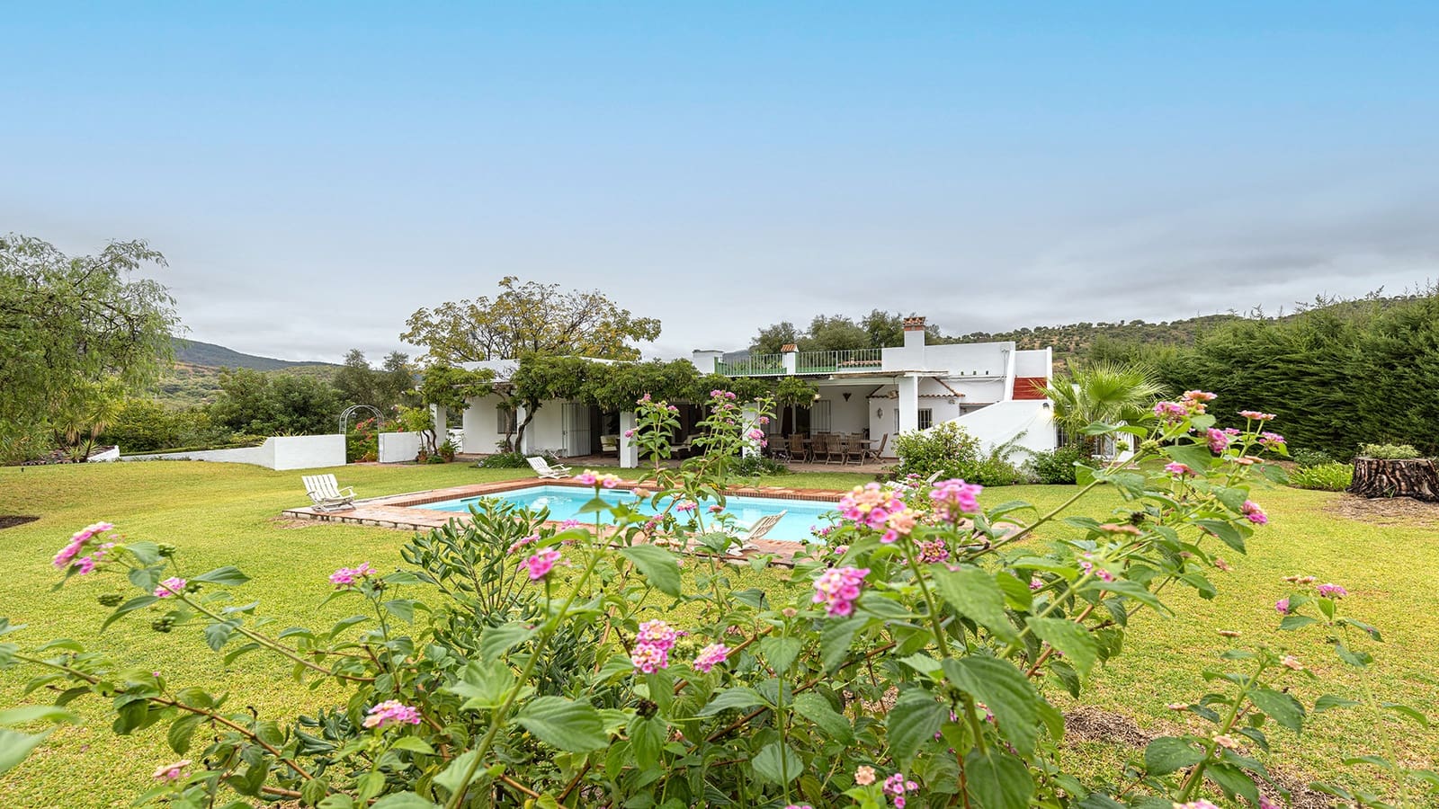 3 soverom Finca/Herregård til salgs i San Pablo de Buceite med svømmebasseng garasje - € 650 000 (Ref: 8595318)