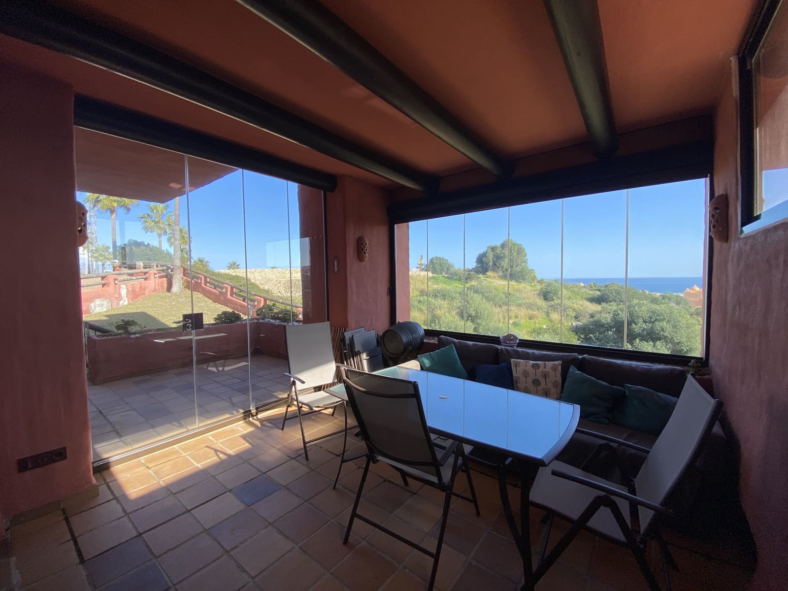 3 sypialnia Apartament na sprzedaż w San Luis de Sabinillas z basenem garażem - 350 000 € (Ref: 8836424)