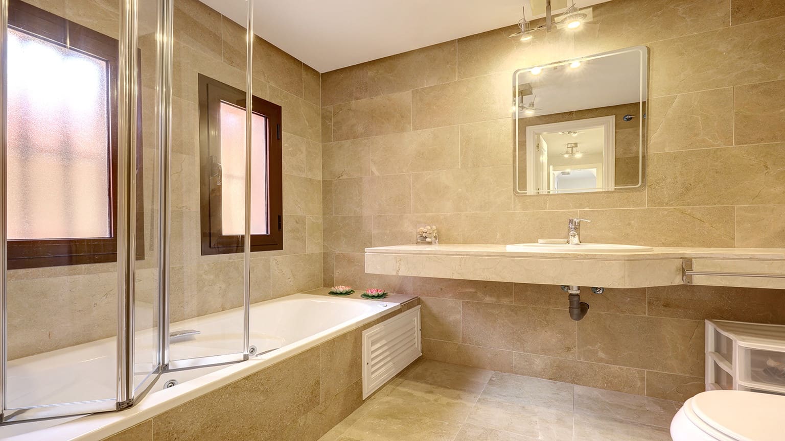 3 sypialnia Apartament na sprzedaż w San Luis de Sabinillas z basenem garażem - 350 000 € (Ref: 8836424)