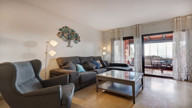 3 Zimmer Apartment zu verkaufen in San Luis de Sabinillas, Manilva mit Pool Garage - 340.000 € (Ref: 8836424)
