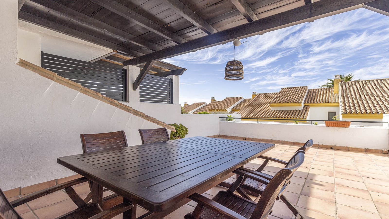 4 sypialnia Dom na sprzedaż w Manilva z basenem garażem - 425 000 € (Ref: 8862608)