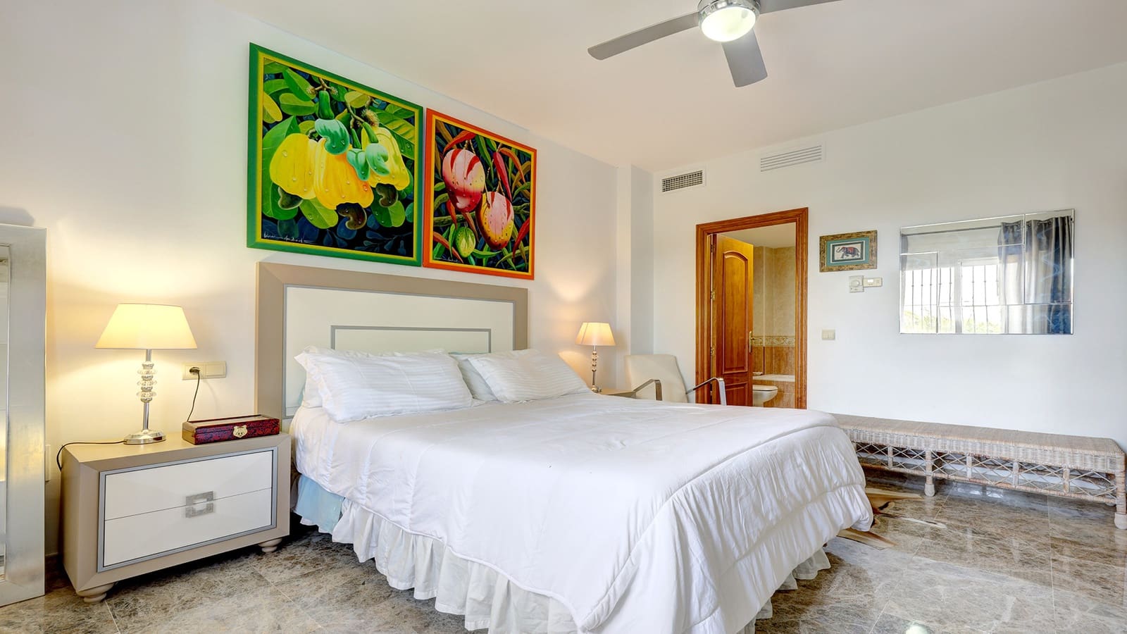 5 chambre Villa/Maison à vendre à Casares avec piscine garage - 1 200 000 € (Ref: 9099065)