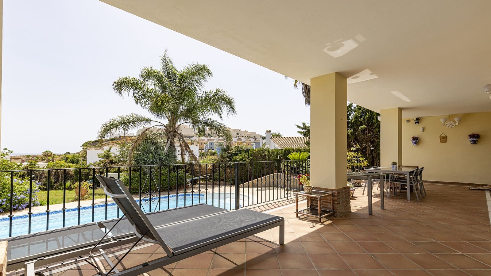 5 chambre Villa/Maison à vendre à Casares avec piscine garage - 1 200 000 € (Ref: 9099065)