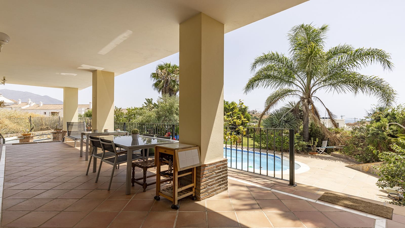 5 chambre Villa/Maison à vendre à Casares avec piscine garage - 1 200 000 € (Ref: 9099065)