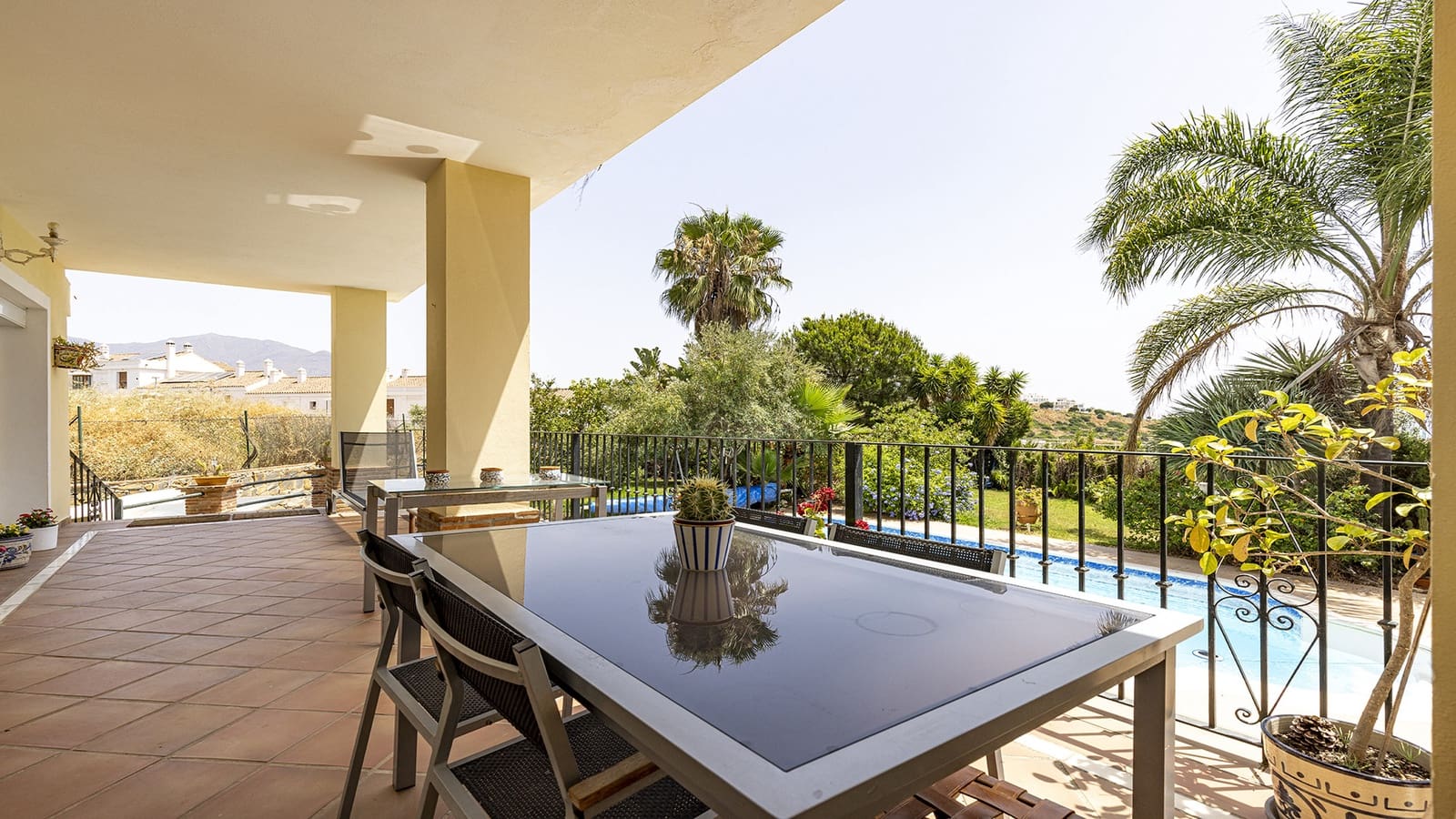 5 chambre Villa/Maison à vendre à Casares avec piscine garage - 1 200 000 € (Ref: 9099065)