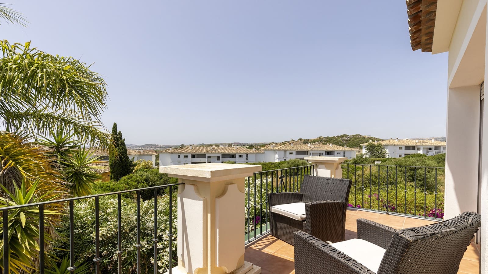 5 chambre Villa/Maison à vendre à Casares avec piscine garage - 1 200 000 € (Ref: 9099065)