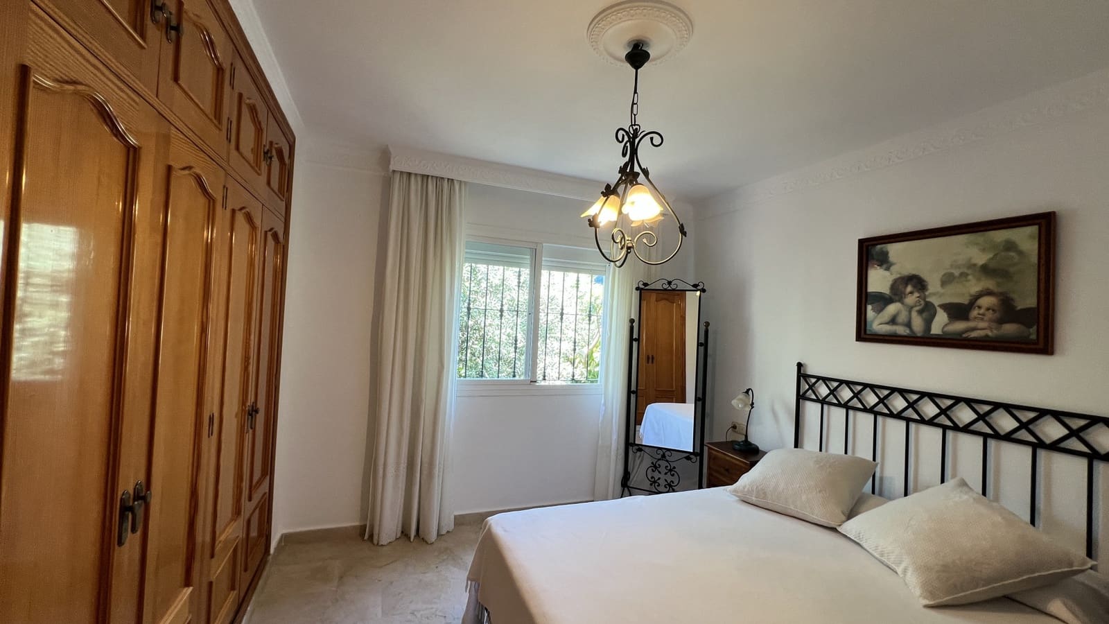 3 sypialnia Finka/Dom wiejski na sprzedaż w El Velerin z basenem garażem - 1 075 000 € (Ref: 9129718)