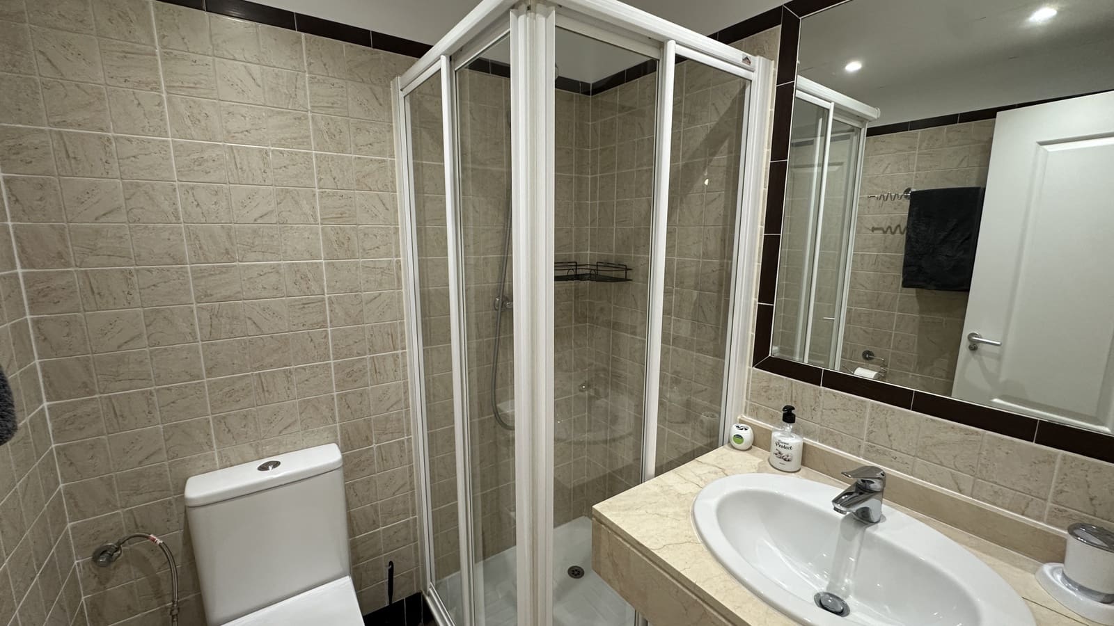 2 sovrum Lägenhet till salu i Manilva med pool garage - 249 000 € (Ref: 9147057)