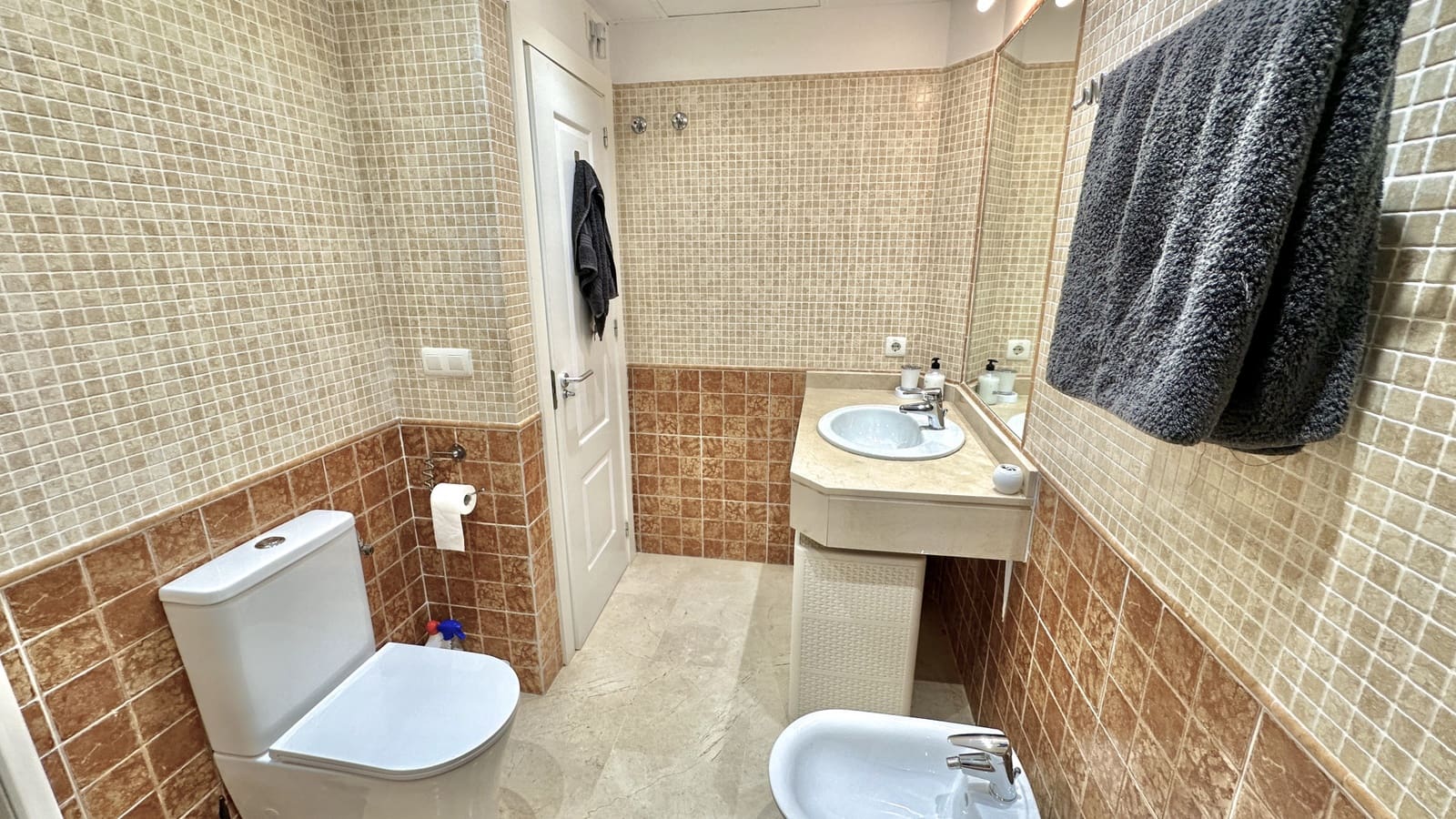 2 sovrum Lägenhet till salu i Manilva med pool garage - 249 000 € (Ref: 9147057)