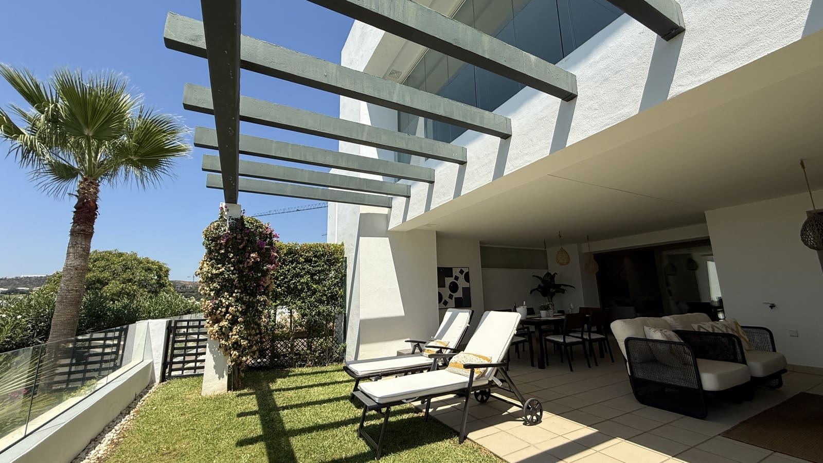 2 sypialnia Apartament na sprzedaż w Casares z basenem garażem - 479 000 € (Ref: 9153883)