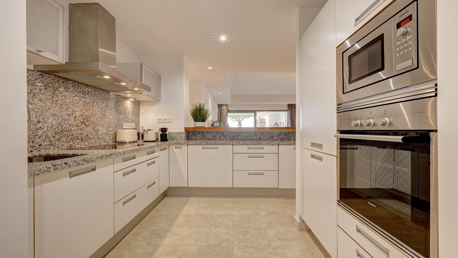 2 sypialnia Apartament na sprzedaż w Casares z basenem garażem - 479 000 € (Ref: 9153883)