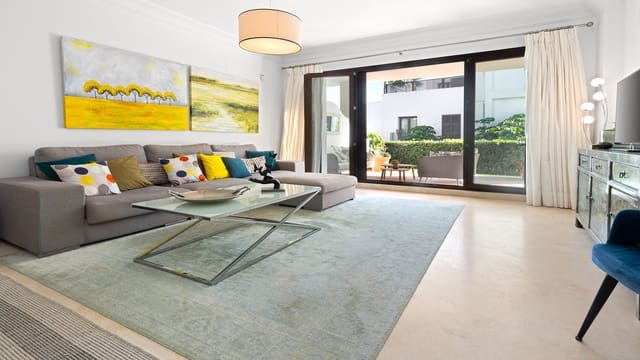 Apartamento de 3 habitaciones en Casares Golf - Casares del Sol, Casares en venta con piscina garaje - 458.000 € (Ref: 9294252)