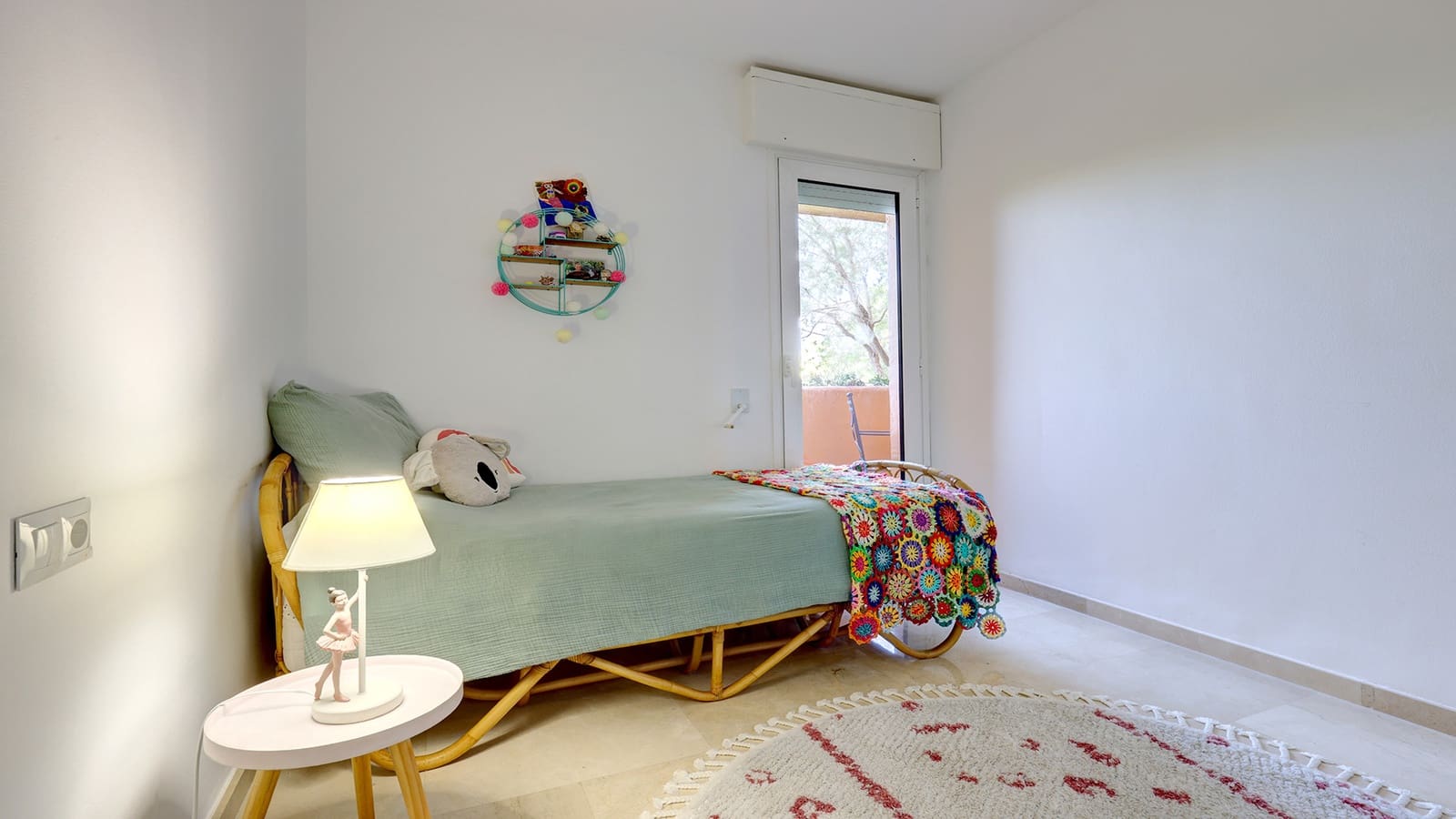 3 bedroom Apartment for sale in Manilva with pool garage - € 595,000 (Ref: 9359118)