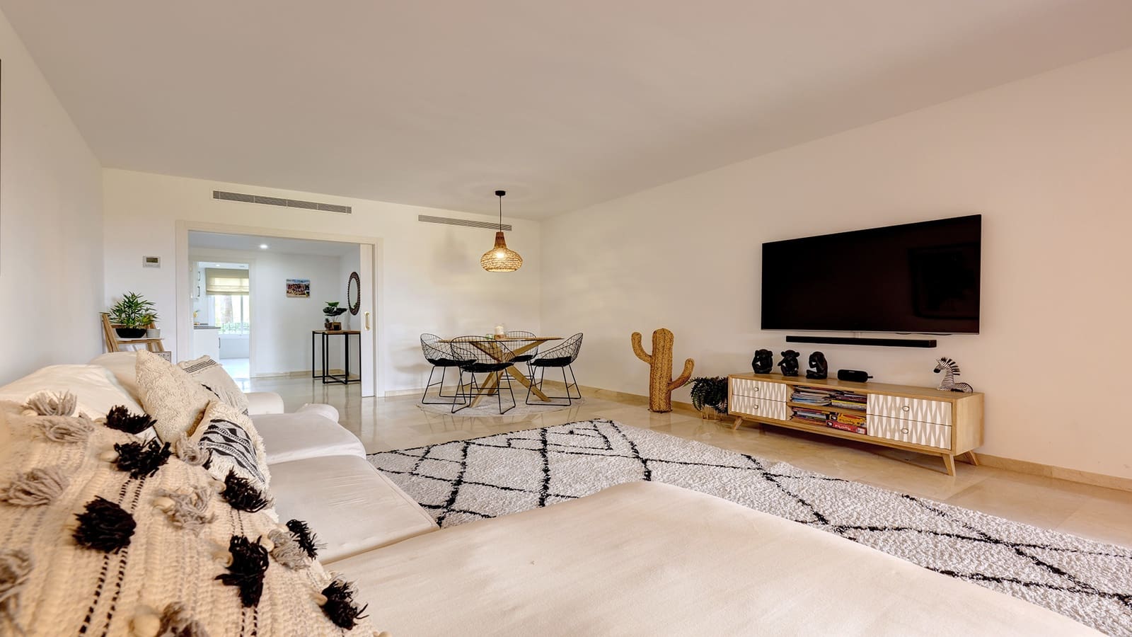 3 bedroom Apartment for sale in Manilva with pool garage - € 595,000 (Ref: 9359118)