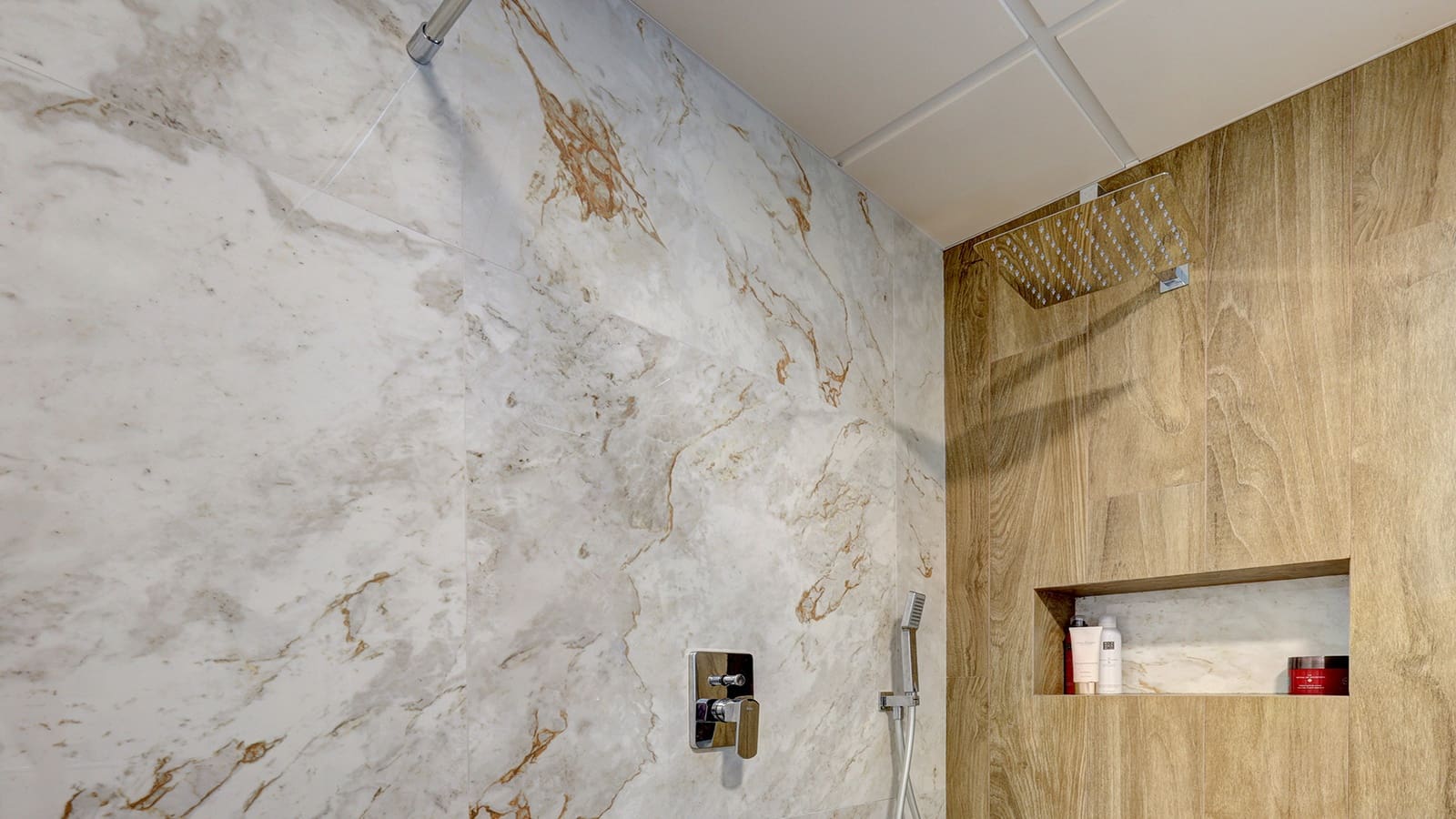 3 bedroom Apartment for sale in Casares with pool garage - € 539,000 (Ref: 9359119)