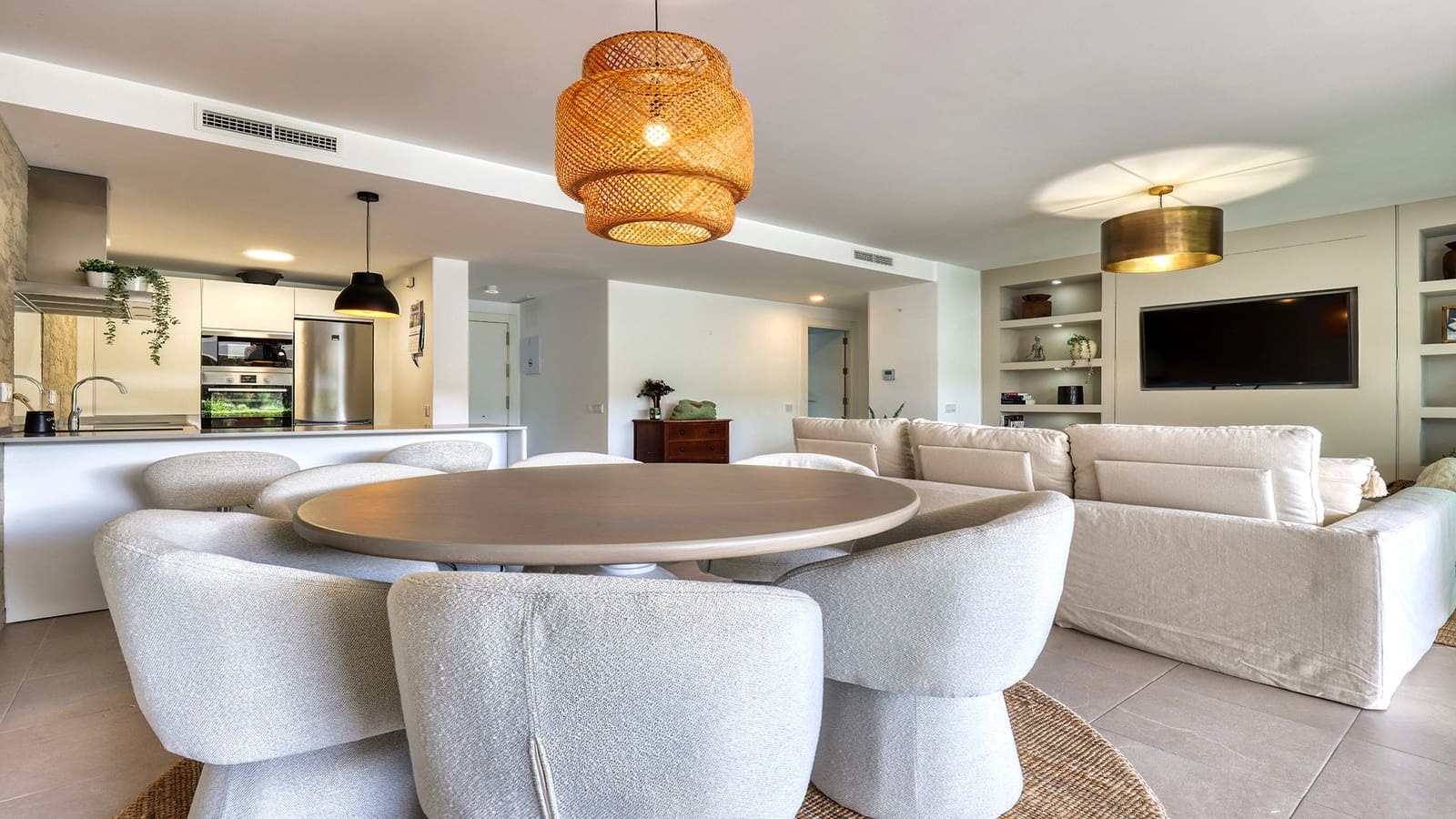 3 bedroom Apartment for sale in Casares with pool garage - € 539,000 (Ref: 9359119)