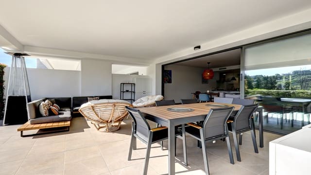 3 bedroom Apartment for sale in Casares Golf - Casares del Sol, Casares with pool garage - € 539,000 (Ref: 9359119)