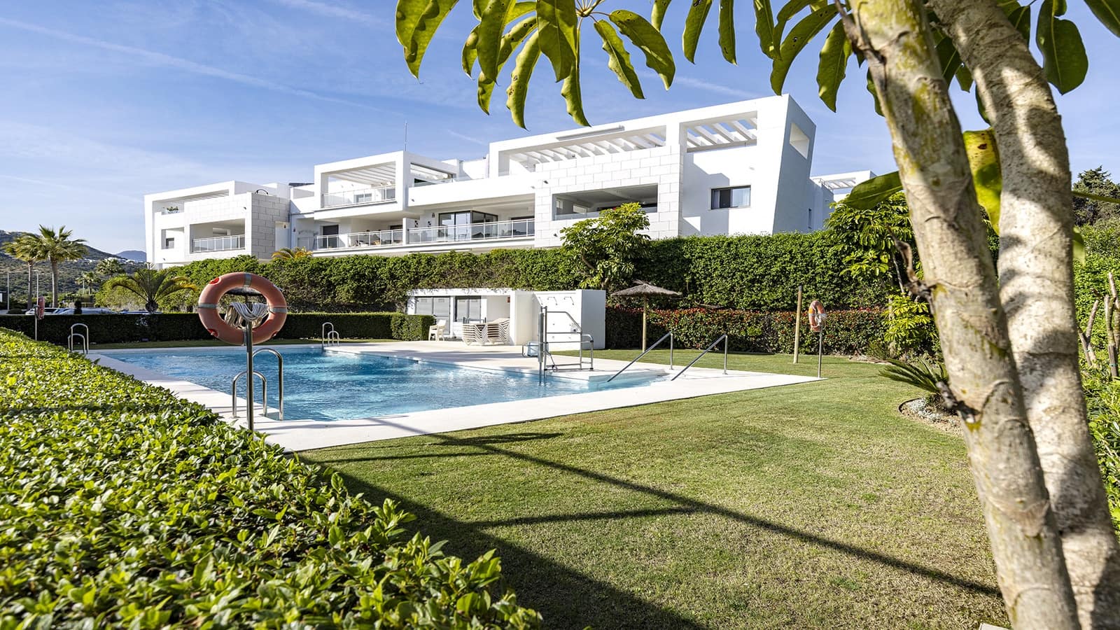 3 bedroom Apartment for sale in Casares with pool garage - € 539,000 (Ref: 9359119)