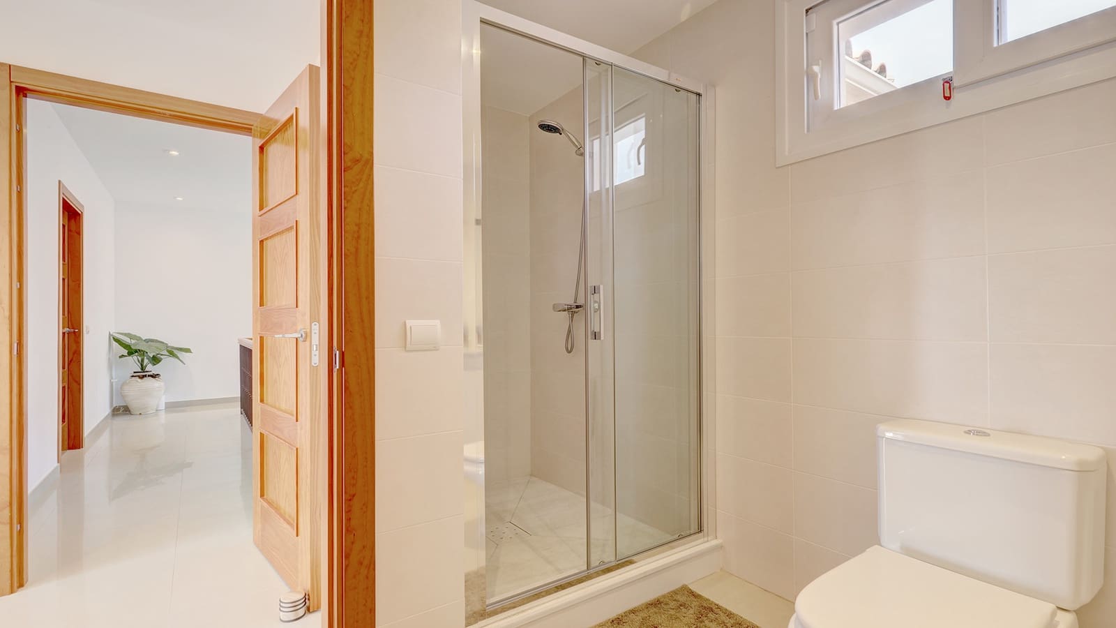 Chalet de 4 habitaciones en Manilva en venta con piscina garaje - 1.450.000 € (Ref: 9367264)