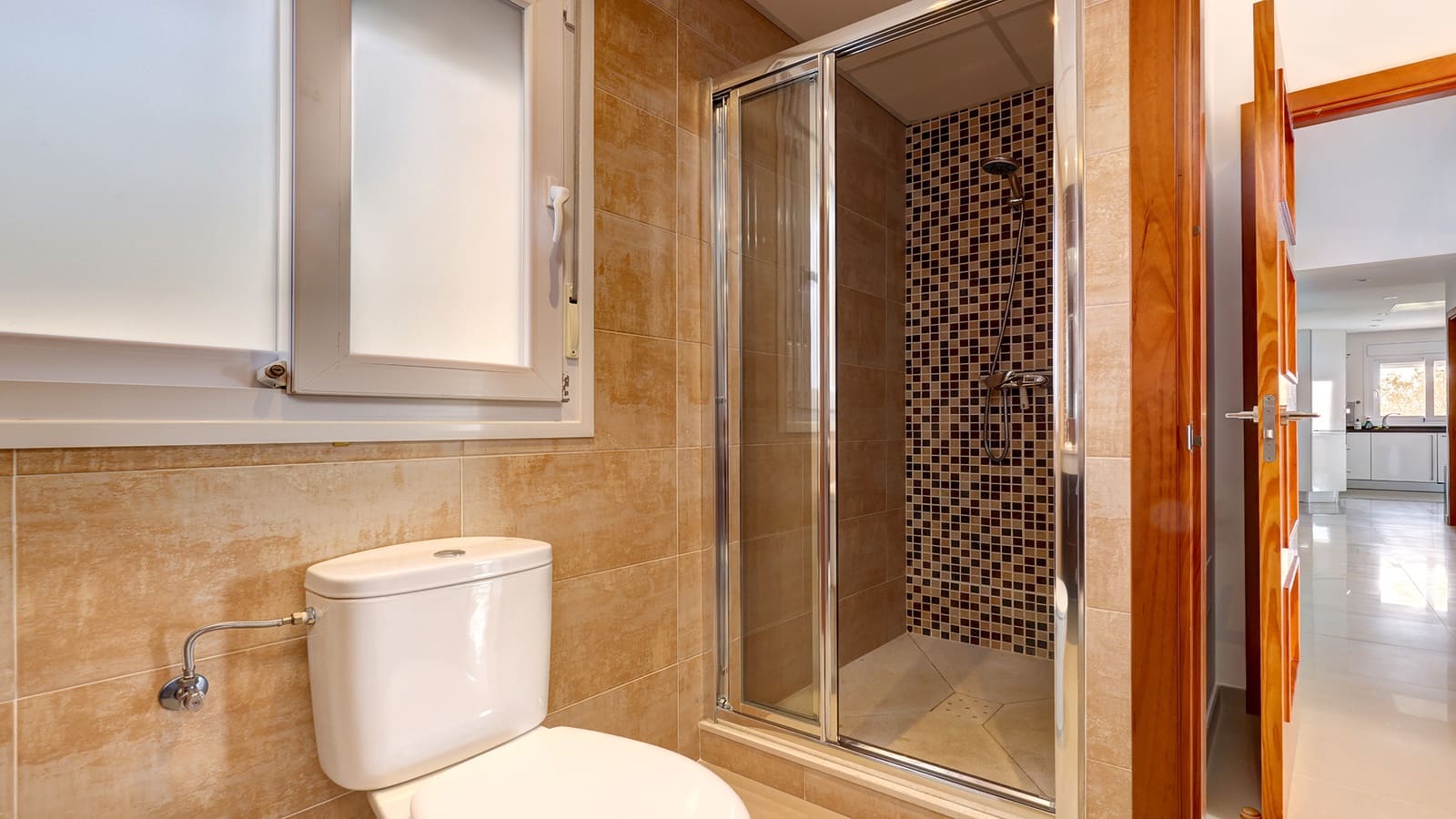 Chalet de 4 habitaciones en Manilva en venta con piscina garaje - 1.450.000 € (Ref: 9367264)