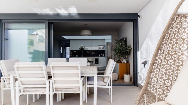 4 soverom Hus til salgs i Cancelada, Estepona med svømmebasseng garasje - € 585 000 (Ref: 9390859)