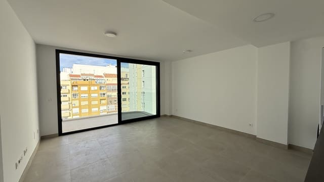 1 quarto Penthouse para venda em Estepona - 650 000 € (Ref: 9400736)