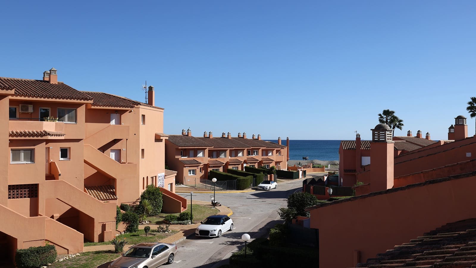 1 sypialnia Apartament na sprzedaż w Manilva z basenem garażem - 230 000 € (Ref: 9406451)