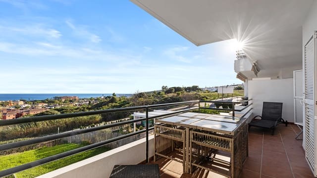 2 sypialnia Apartament na sprzedaż w Alcorrín, Manilva z basenem garażem - 275 000 € (Ref: 9413899)