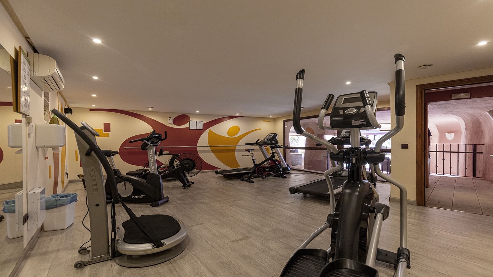 2 bedroom Apartment for sale in Guadalmansa with pool garage - € 1,475,000 (Ref: 9422211)