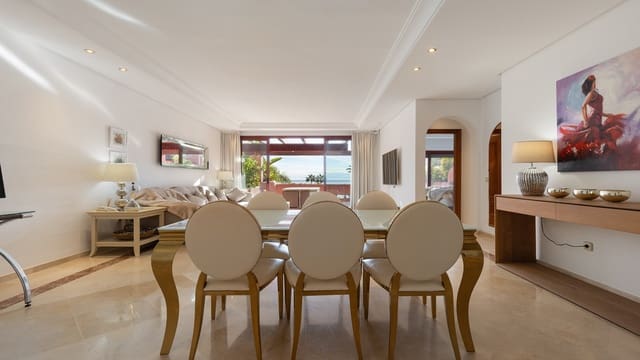 2 soverom Leilighet til salgs i Resinera-Voladilla, Estepona med svømmebasseng garasje - € 1 475 000 (Ref: 9422211)