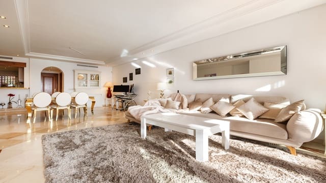 2 camera da letto Appartamento in vendita in Resinera-Voladilla, Estepona con piscina garage - 1.475.000 € (Rif: 9422211)