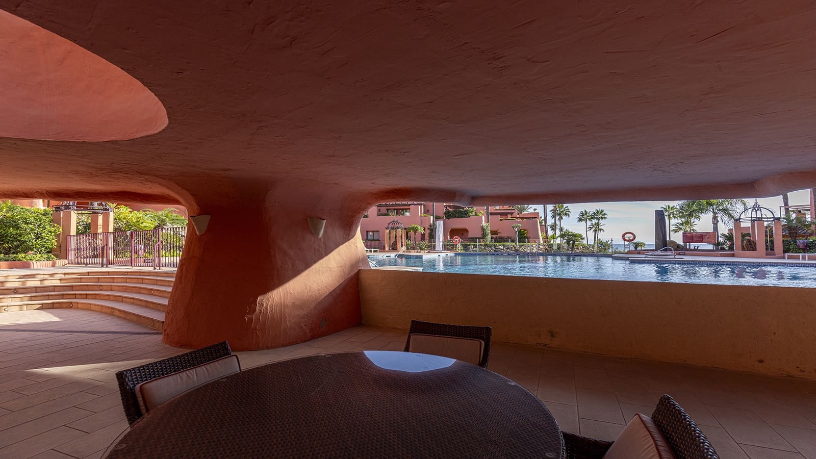 2 bedroom Apartment for sale in Guadalmansa with pool garage - € 1,475,000 (Ref: 9422211)