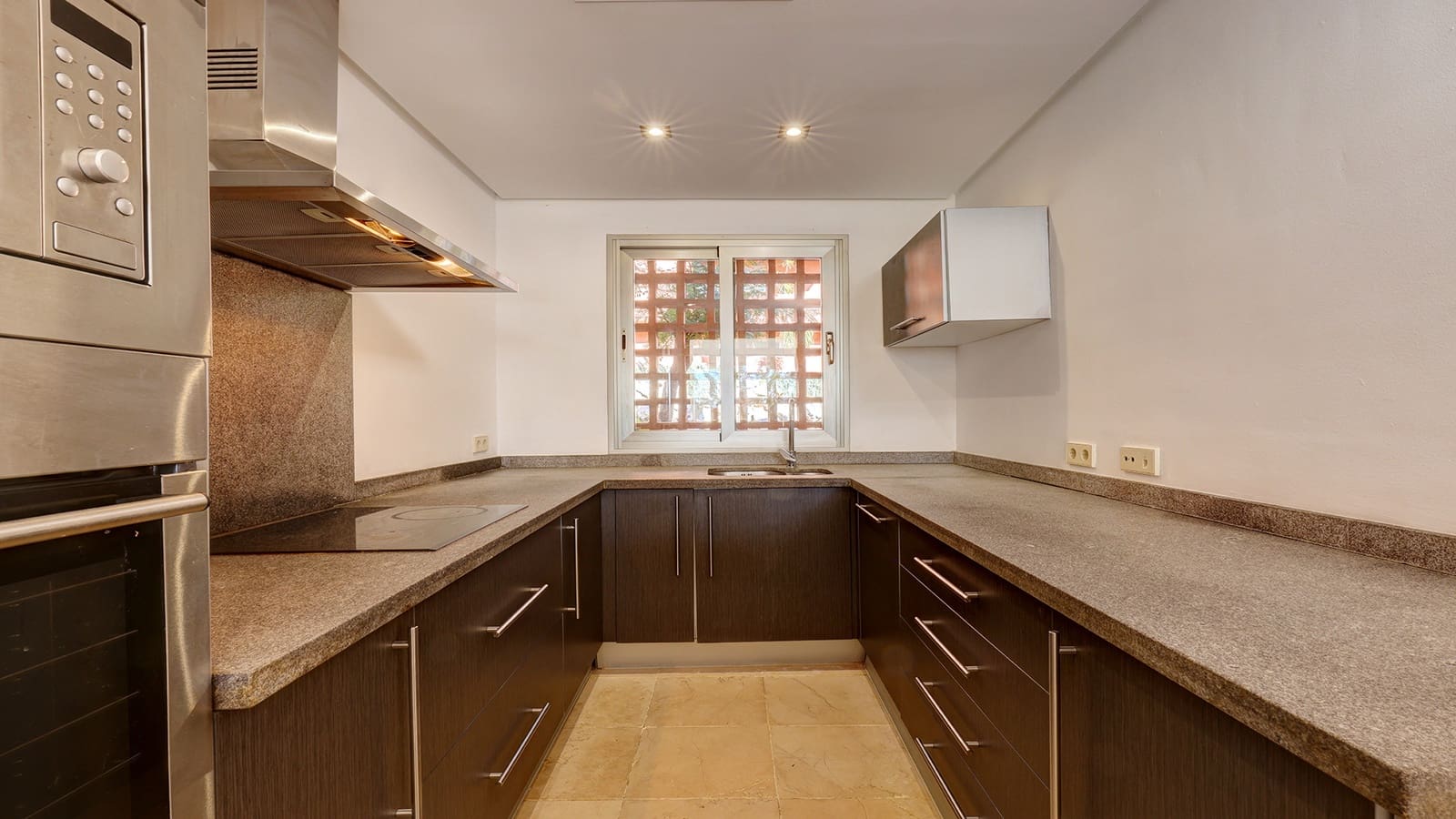 2 camera da letto Casa in vendita in Manilva con piscina garage - 400.000 € (Rif: 9470304)