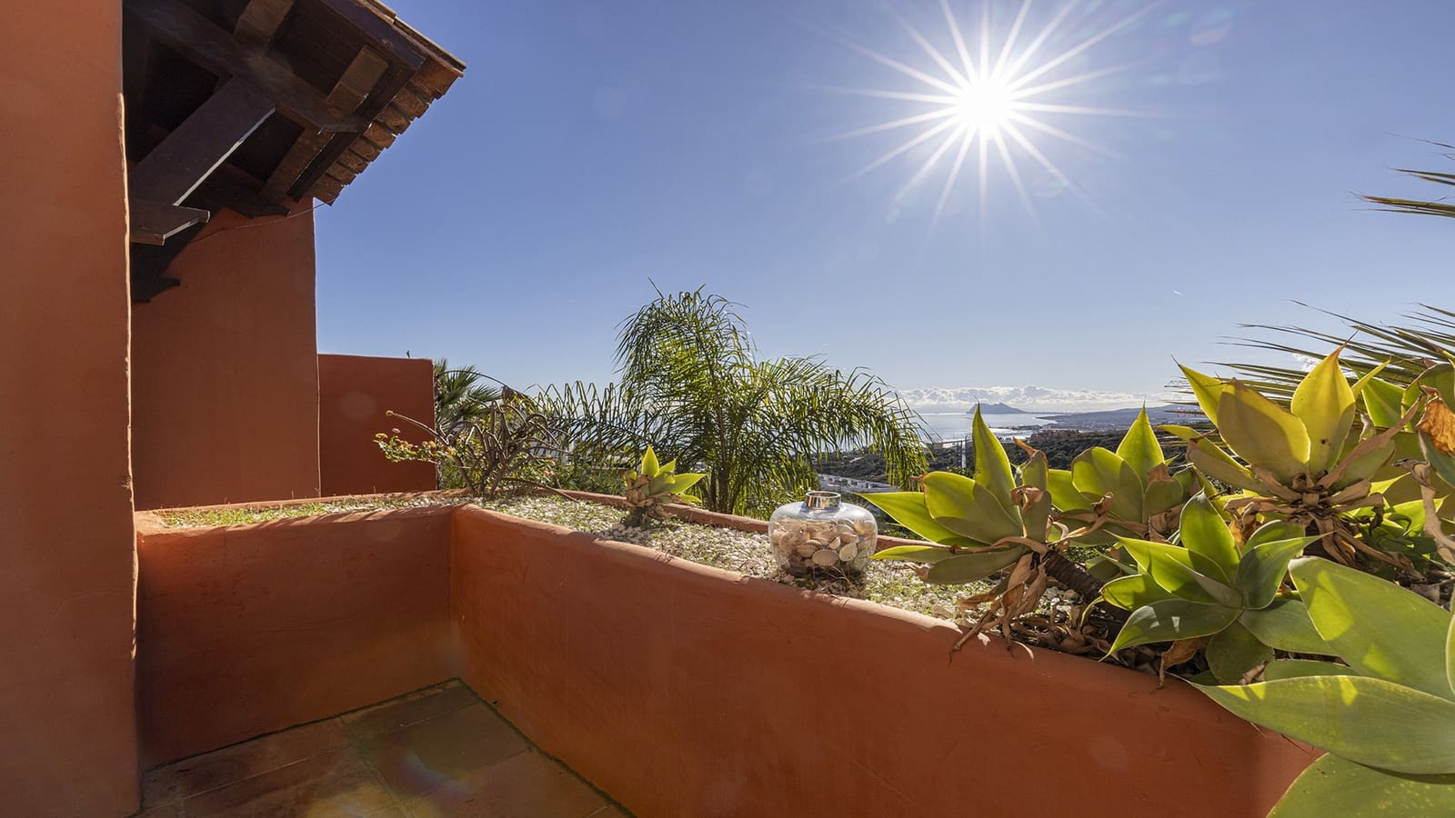 2 bedroom Townhouse for sale in Manilva with pool garage - € 400,000 (Ref: 9470304)