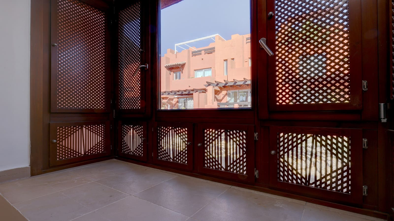 2 bedroom Townhouse for sale in Manilva with pool garage - € 400,000 (Ref: 9470304)