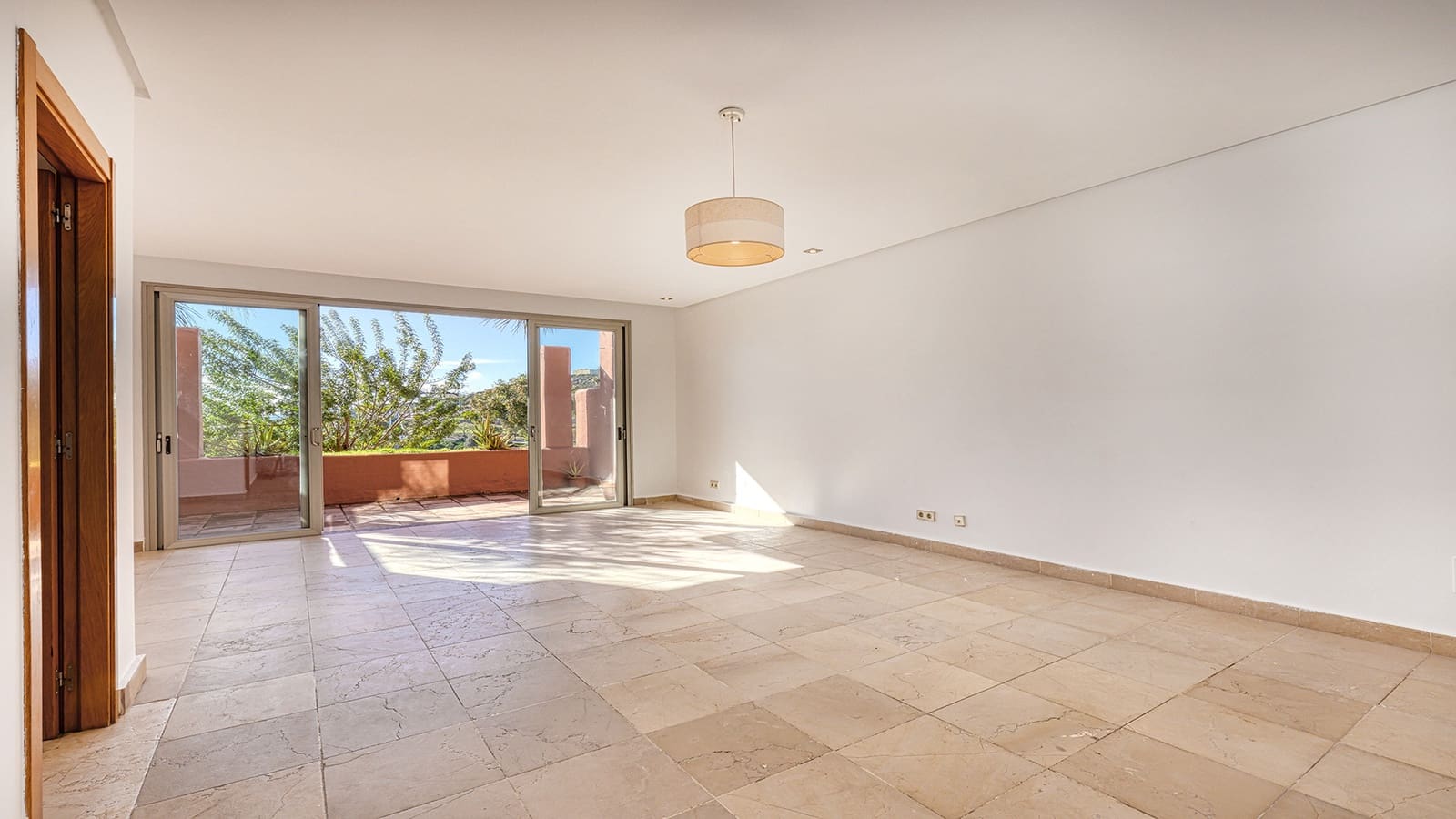 2 bedroom Townhouse for sale in Manilva with pool garage - € 400,000 (Ref: 9470304)