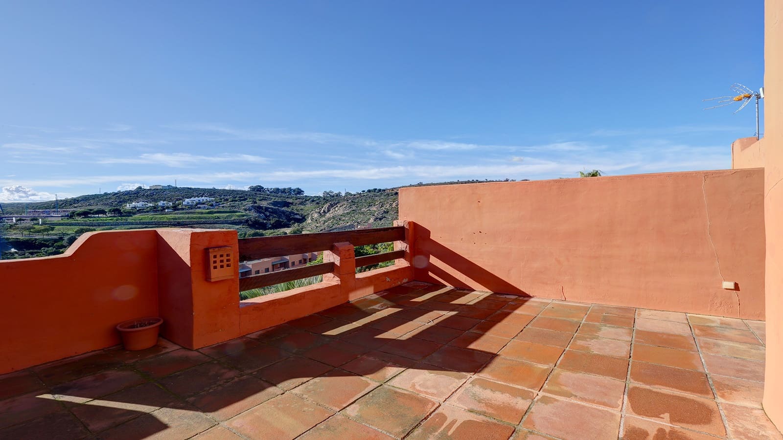 2 bedroom Townhouse for sale in Manilva with pool garage - € 400,000 (Ref: 9470304)