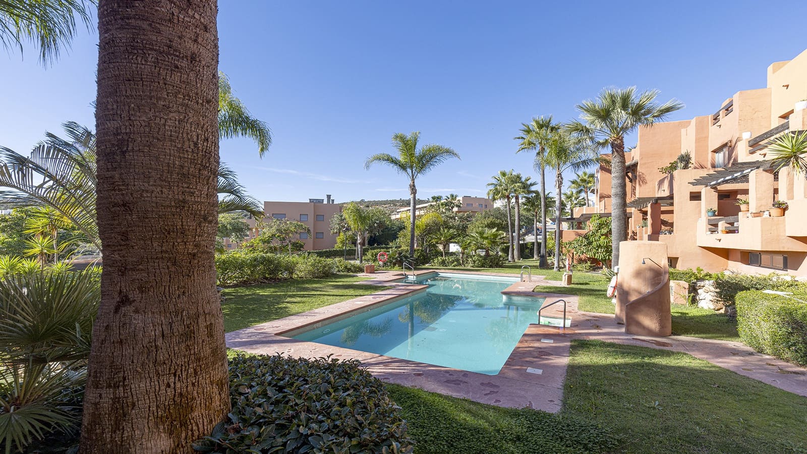 2 bedroom Townhouse for sale in Manilva with pool garage - € 400,000 (Ref: 9470304)