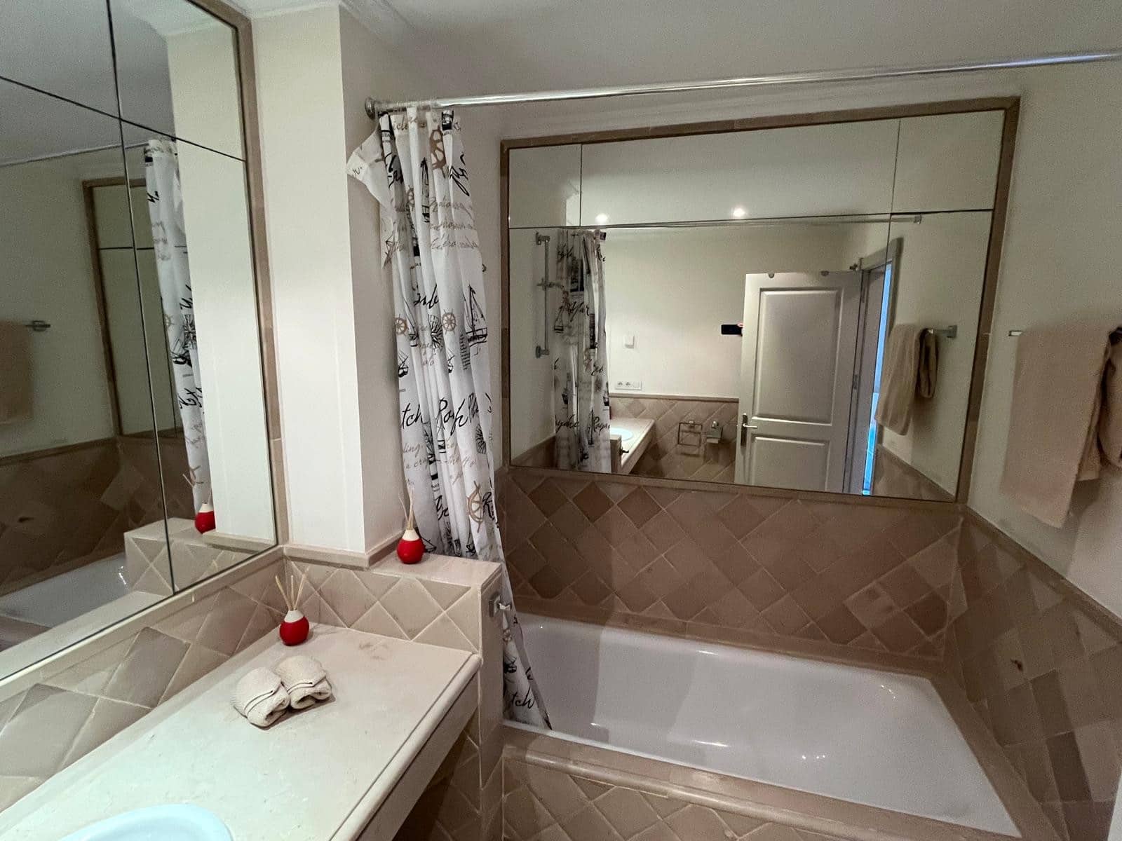 2 makuuhuone Huoneisto myytävänä paikassa Casares mukana uima-altaan 
autotalli - 399 000 € (Ref: 9474740)