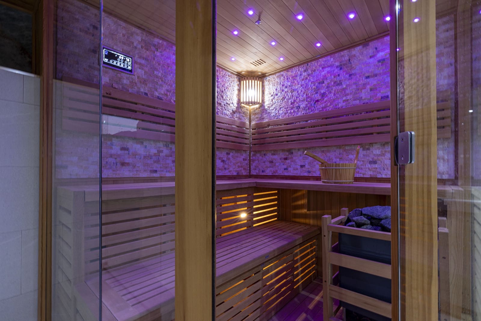 4 quarto Quinta/Casa Rural para venda em Casares com piscina garagem - 2 250 000 € (Ref: 9535762)