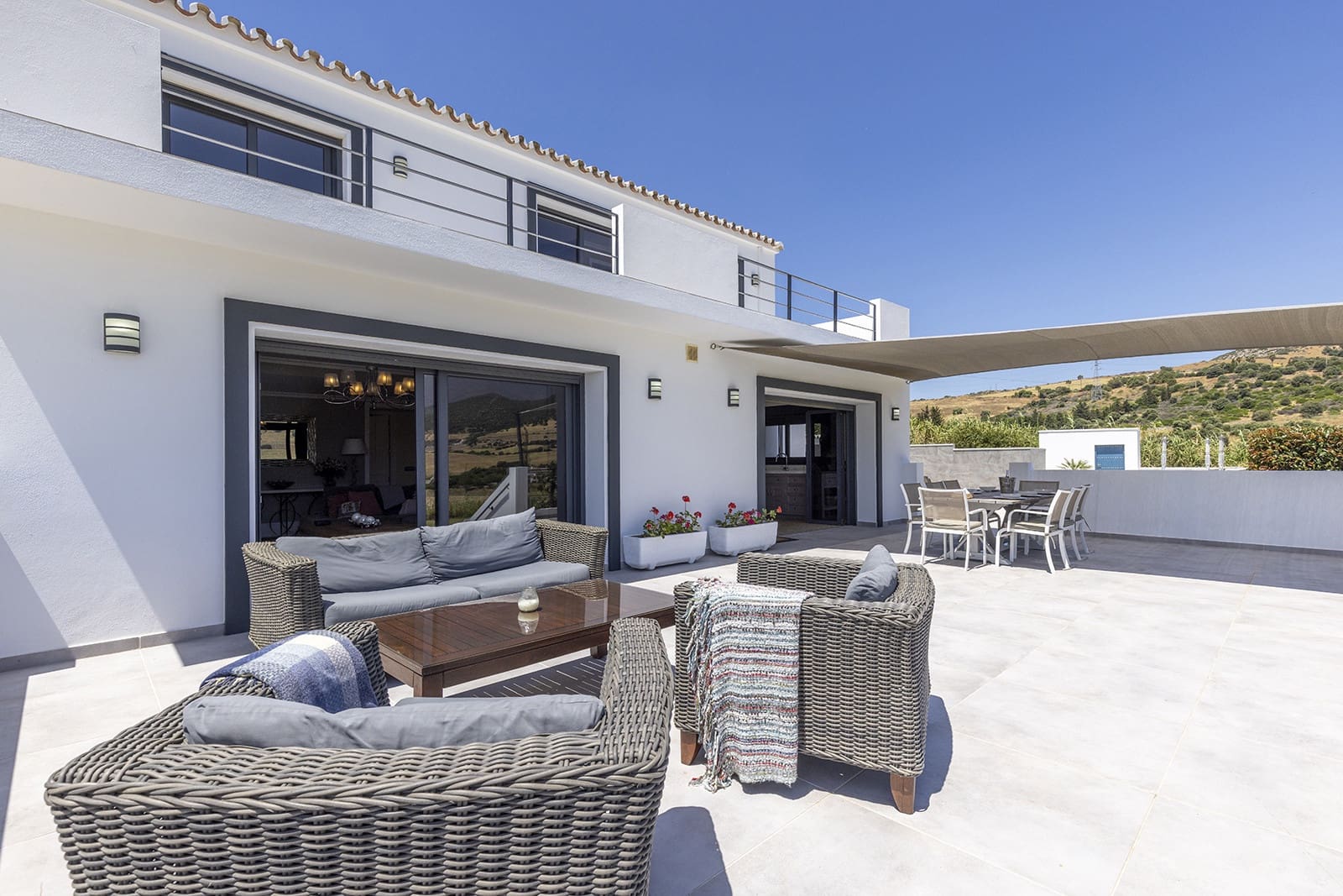 4 bedroom Finca/Country House for sale in Casares with pool garage - € 2,250,000 (Ref: 9535762)