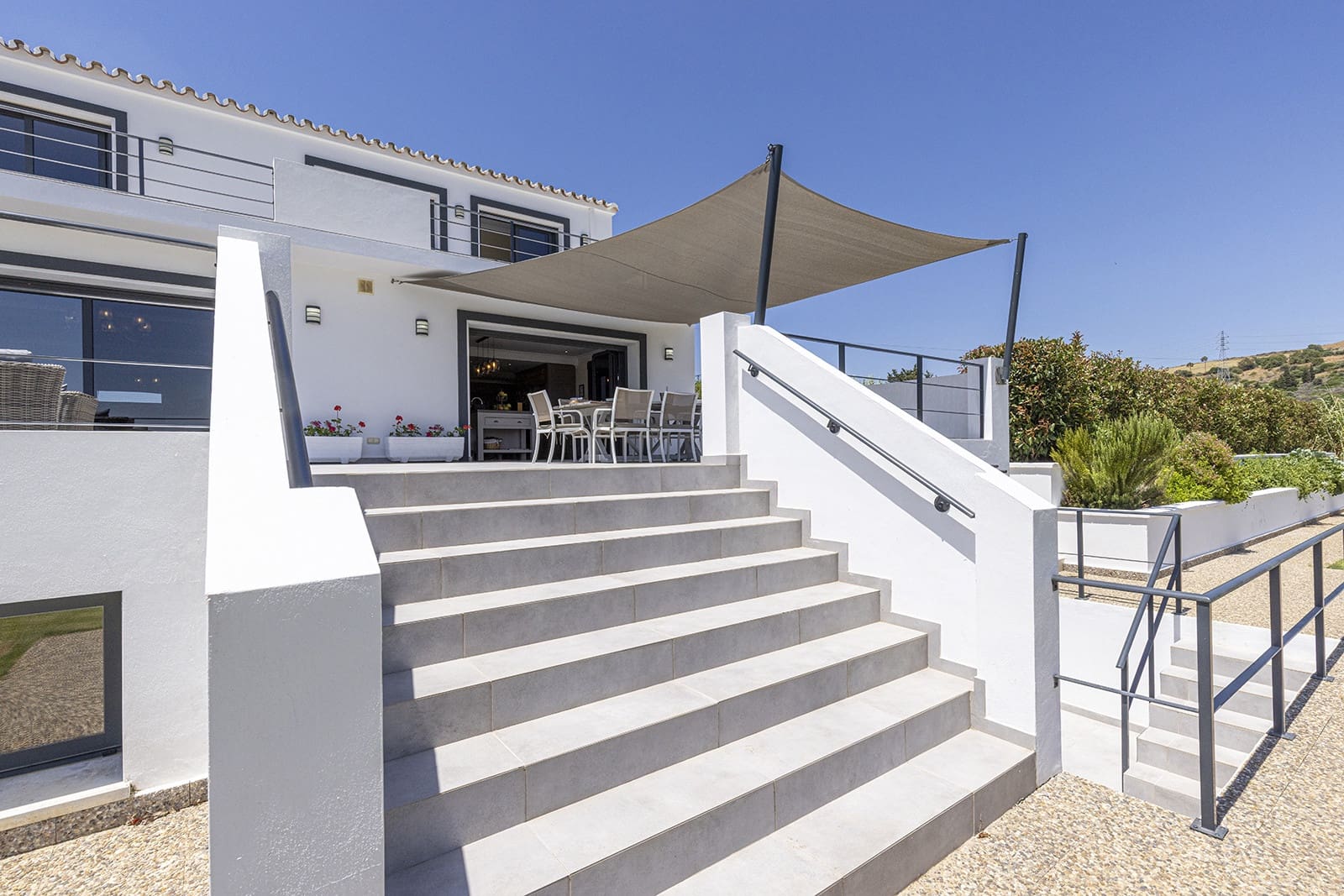 4 bedroom Finca/Country House for sale in Casares with pool garage - € 2,250,000 (Ref: 9535762)