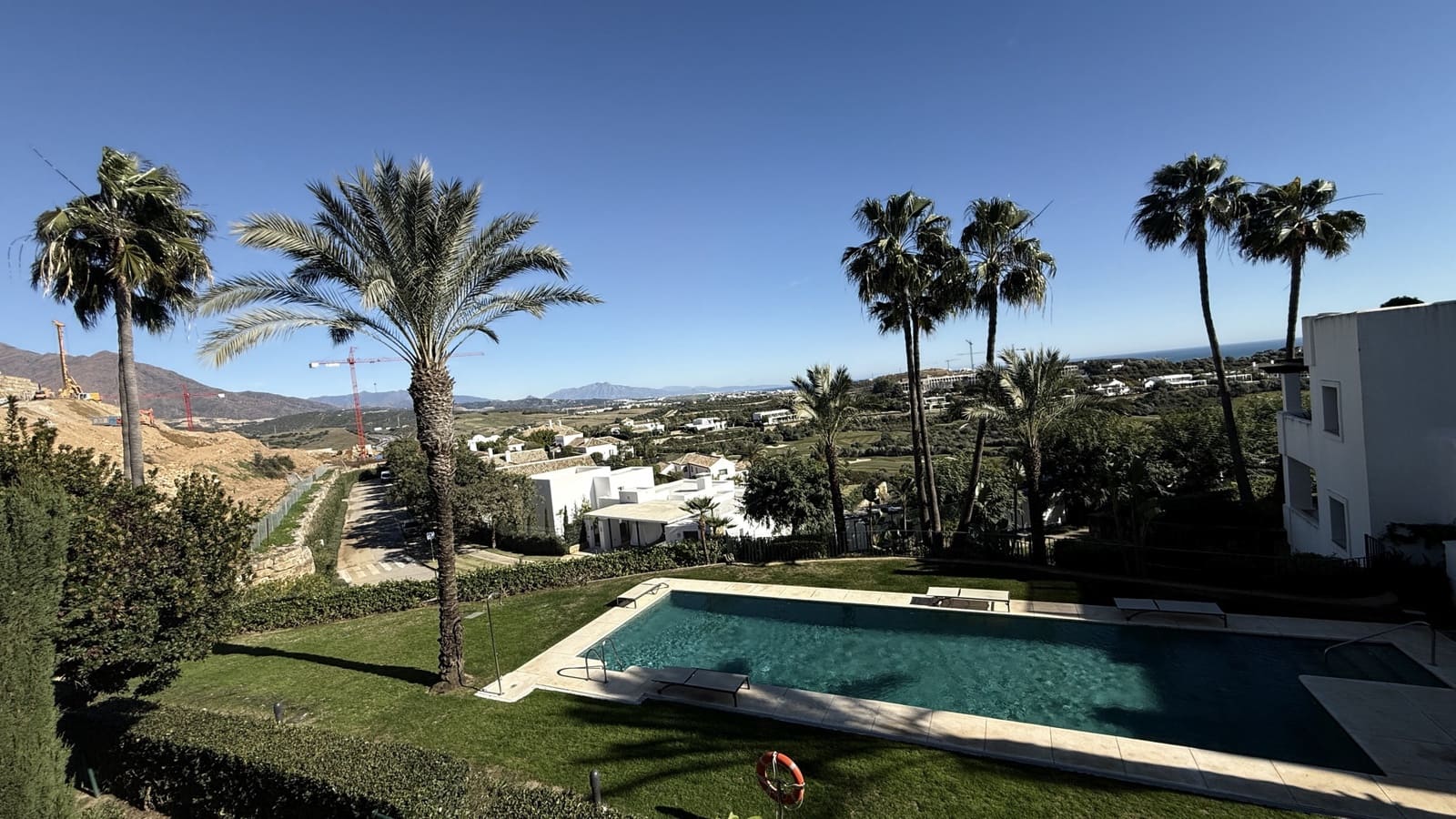 2 Zimmer Apartment zu verkaufen in Casares mit Pool Garage - 399.000 € (Ref: 9535763)