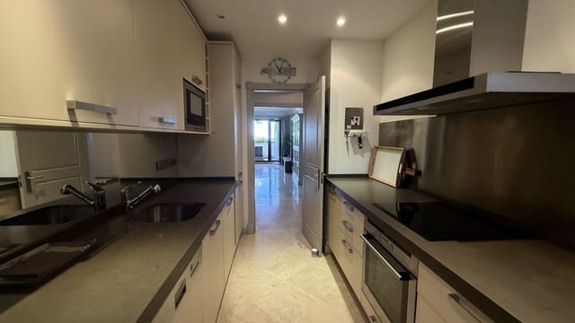 2 chambre Appartement à vendre à Casares avec piscine garage - 399 000 € (Ref: 9535763)