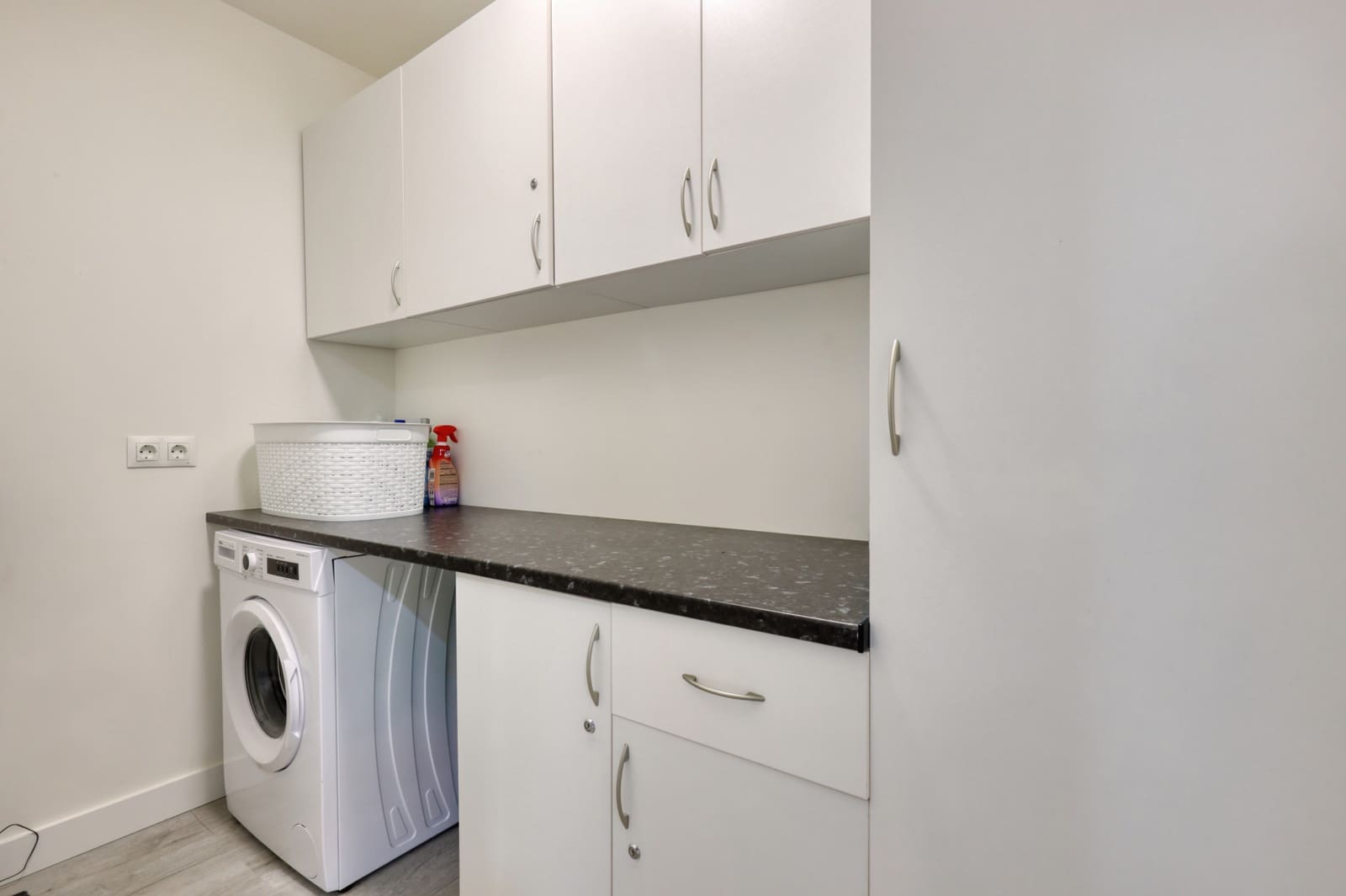 3 bedroom Townhouse for sale in Manilva with pool garage - € 699,000 (Ref: 9547859)