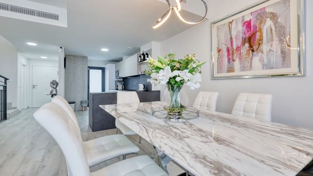 3 sovrum Hus till salu i Manilva med pool garage - 699 000 € (Ref: 9547859)