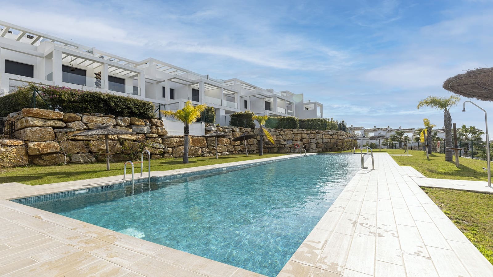 3 bedroom Townhouse for sale in Manilva with pool garage - € 699,000 (Ref: 9547859)