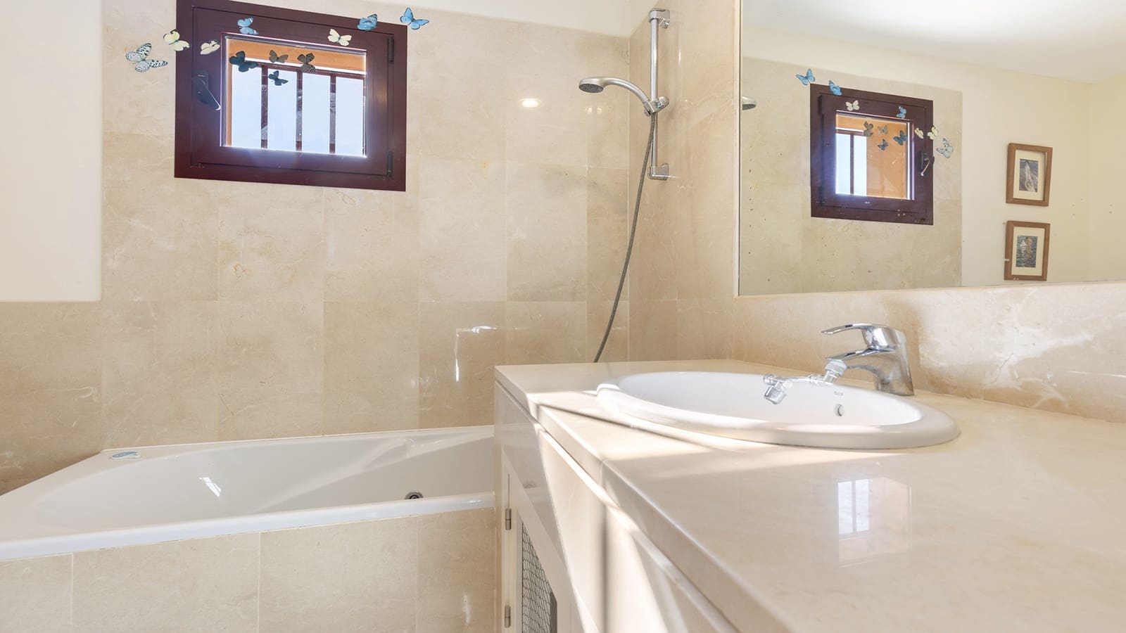 3 slaapkamer Appartement te koop in Manilva met zwembad garage - € 350.000 (Ref: 9625554)